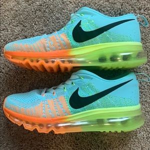 Nike FLYKNIT MAX